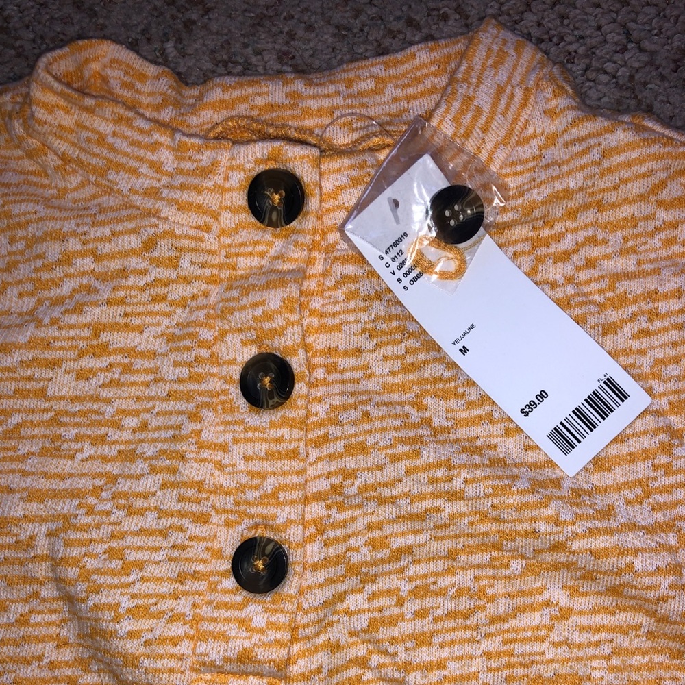 NWT urban outfitters crop top